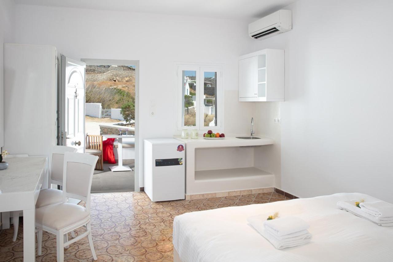 Corfostar Rooms Mykonos Town Esterno foto