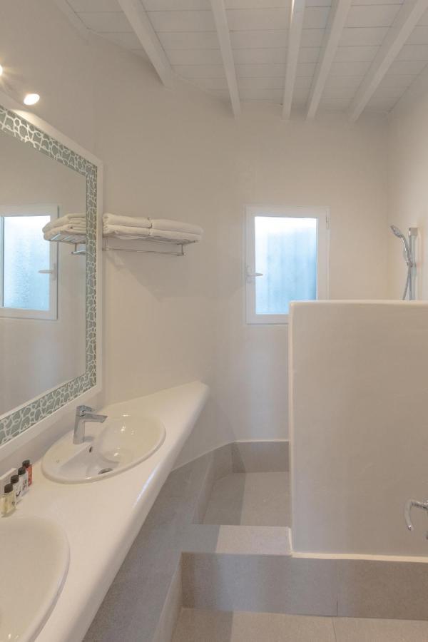 Corfostar Rooms Mykonos Town Esterno foto